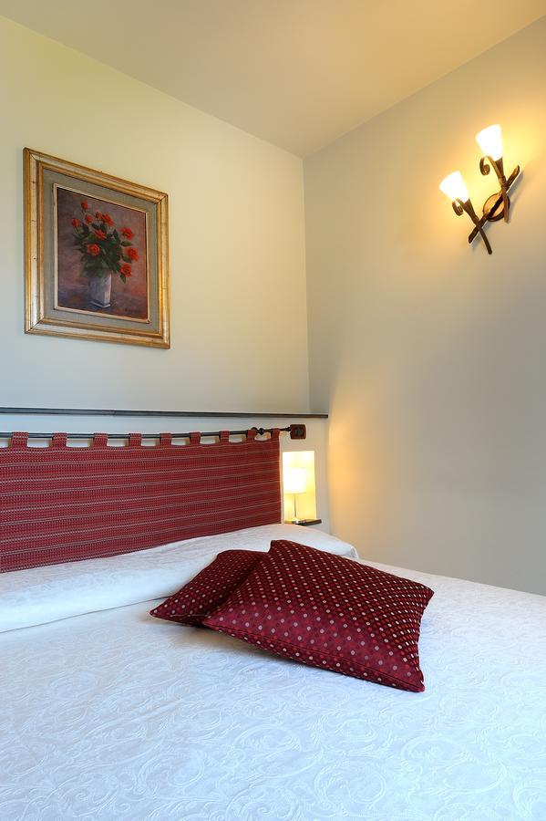 Albergo Giuan Taggia Exterior foto